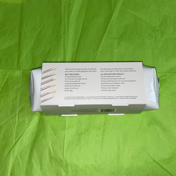 Morphe x Madison Beer Brush Set - Picture 3 of 4